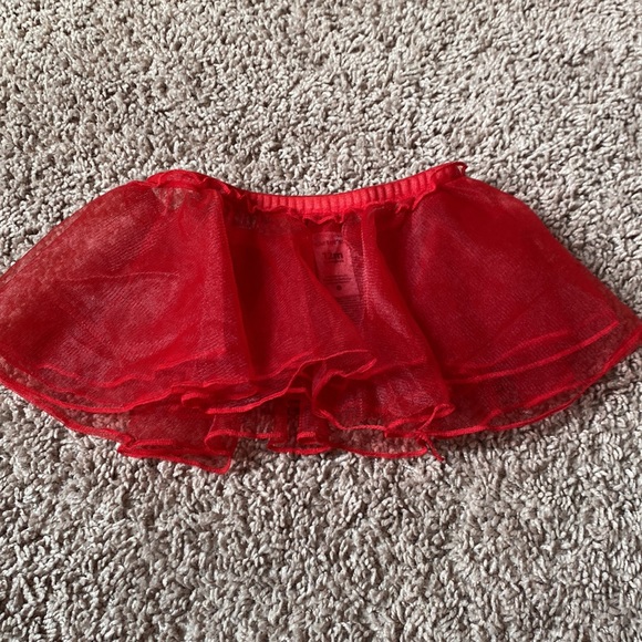 Carter’s 12M 3 piece set Christmas holidays reindeer polka dots red white tulle - Picture 5 of 8